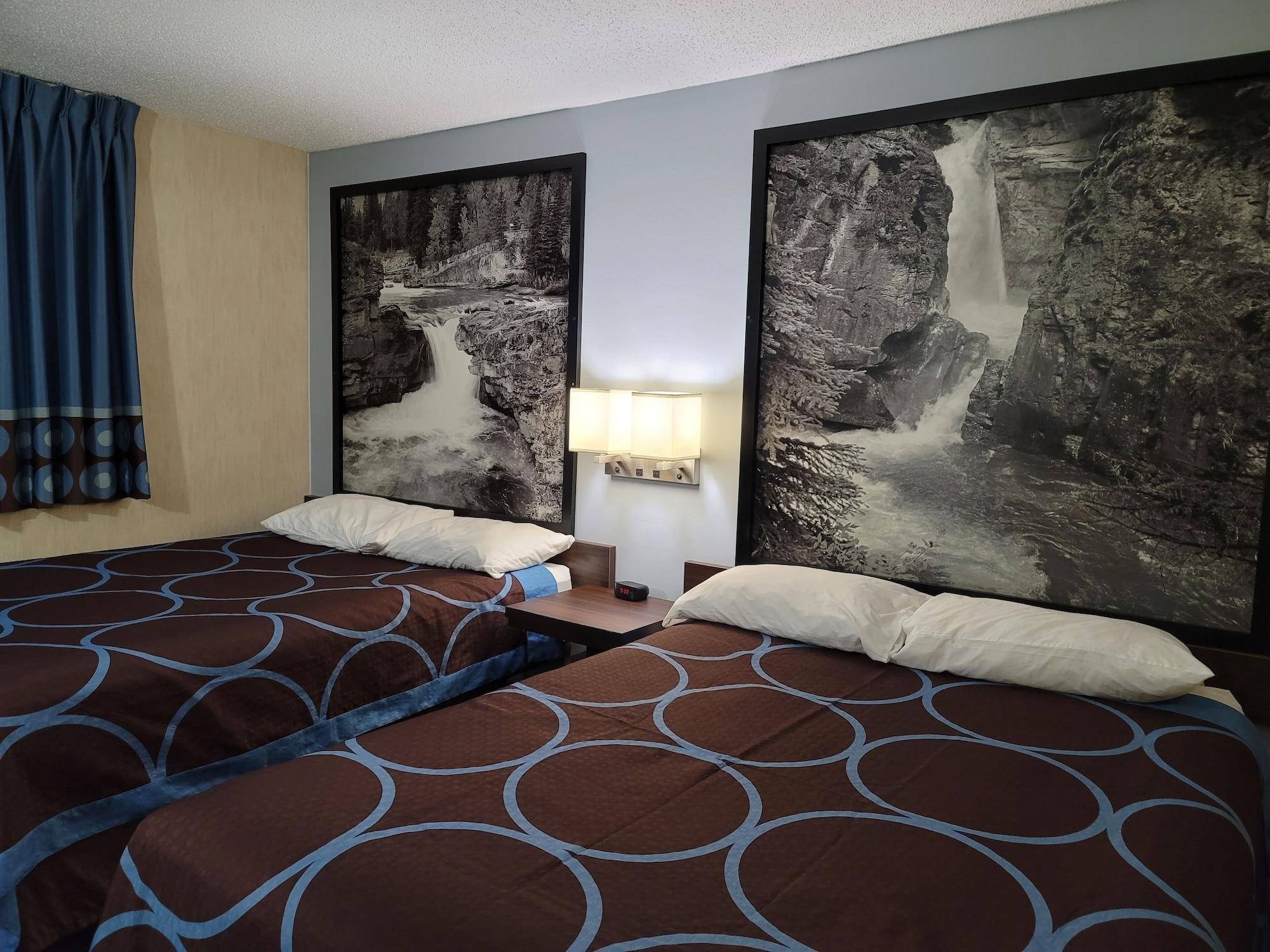 Super 8 By Wyndham Red Deer Hotel Luaran gambar