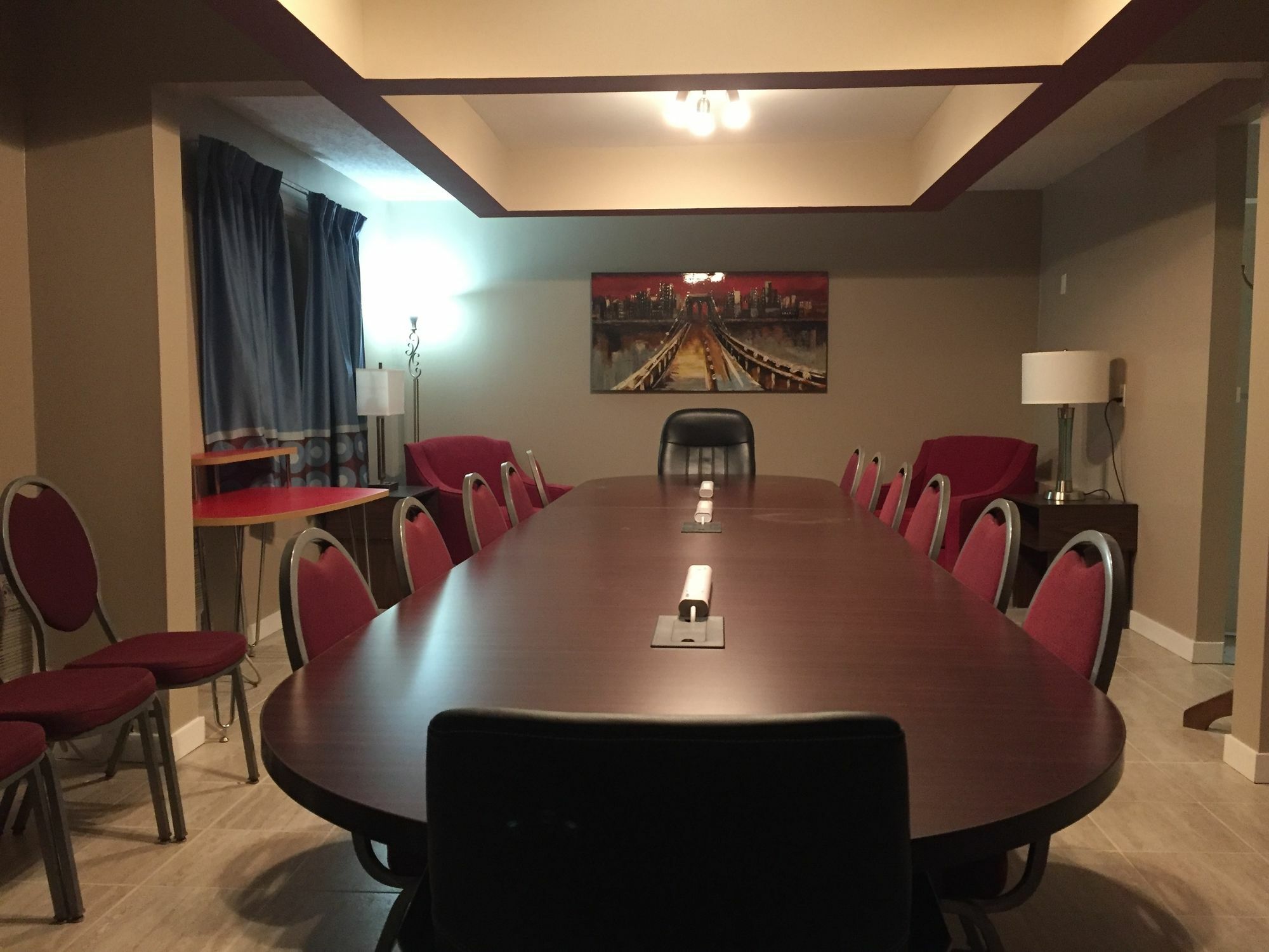 Super 8 By Wyndham Red Deer Hotel Luaran gambar